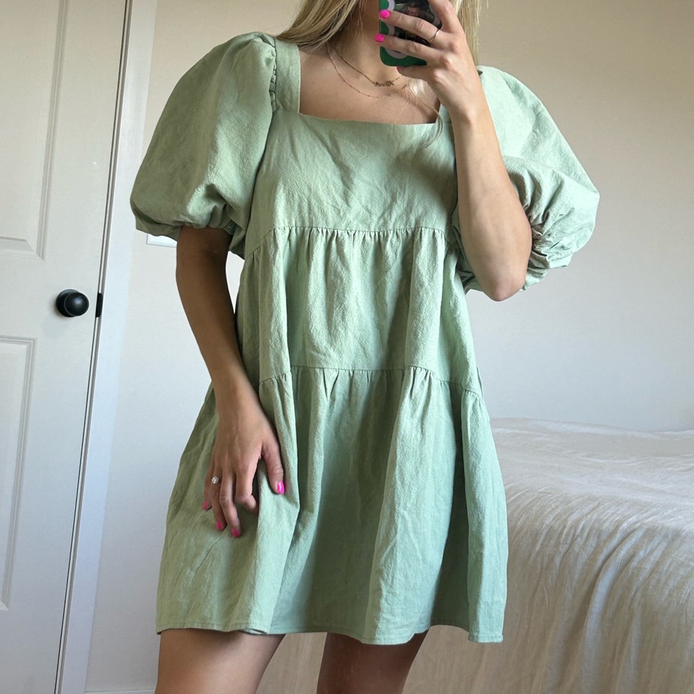 NASTY GAL COLLECTION green dress size 8
